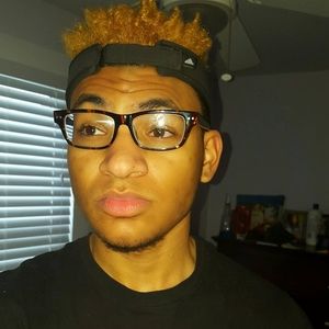 Meet your Posher, Marshall