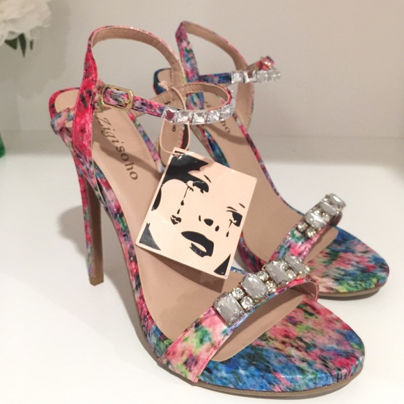 Zigi Soho Shoes - NEW Zigi Soho Watercolor Heel Sandals
