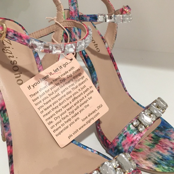 NEW Zigi Soho Watercolor Heel Sandals - Picture 4 of 4