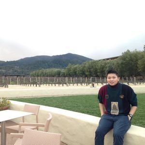 Meet your Posher, Binh