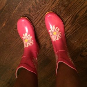 Flower rain boots