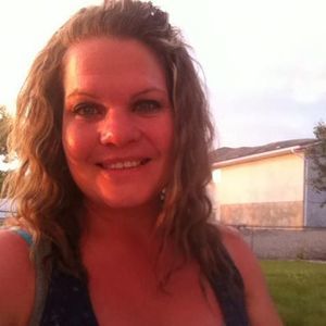 Meet your Posher, Kira