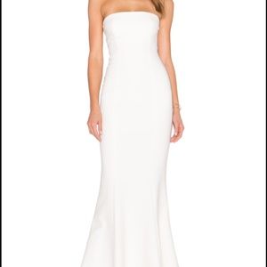 Elizabeth and James Kendra Dress