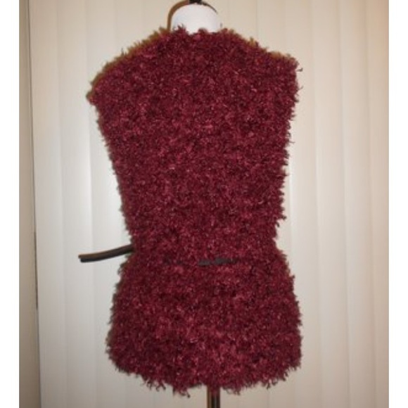 Curly Wine Vest - Picture 4 of 4
