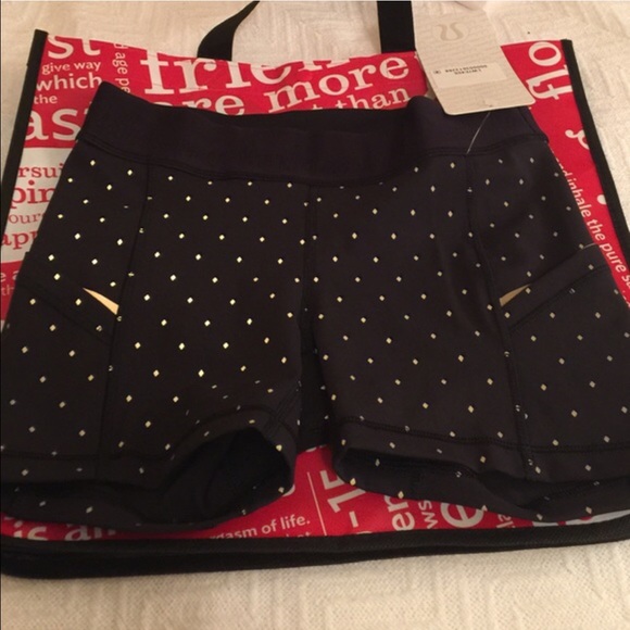 Lululemon what the sport short last pair. - Picture 4 of 4