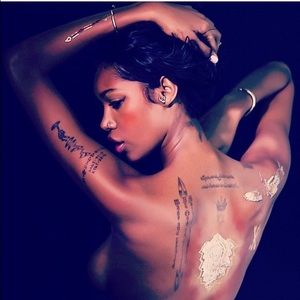 Meet your Posher, Lea