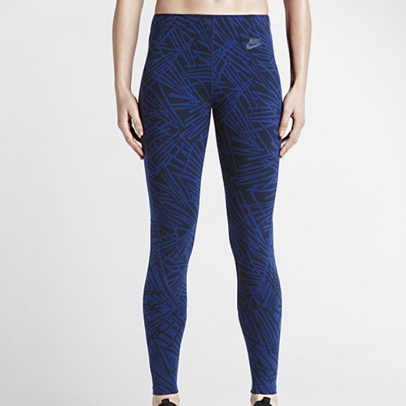 NWOT Nike leggings