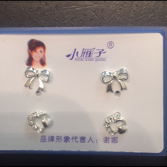 Earring - Picture 2 of 2