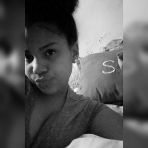 Meet your Posher, Simone