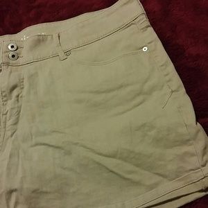 Khaki shorts