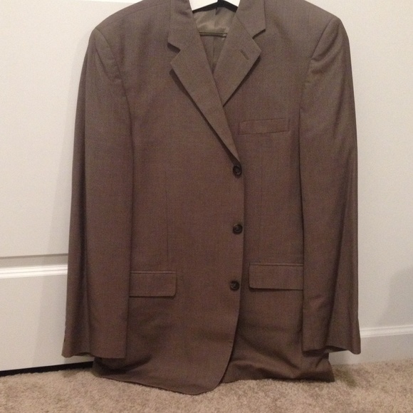 Men's suit