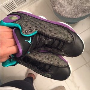 Jordan 13's size 7y
