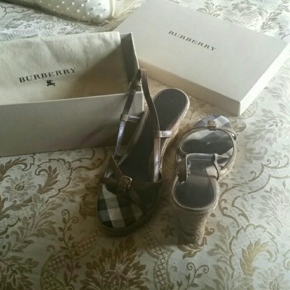 Burberry wedges
