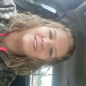 Meet your Posher, Tonya