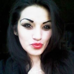 Meet your Posher, Erika