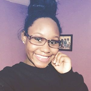 Meet your Posher, Keriona