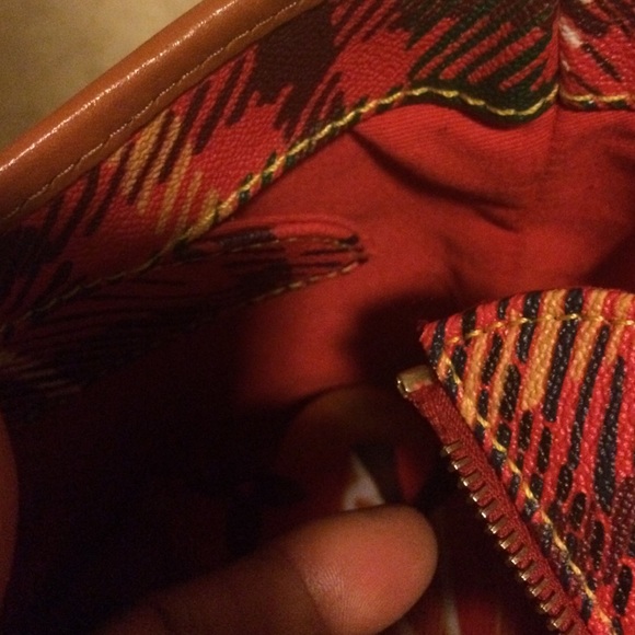 Purse - Picture 4 of 4