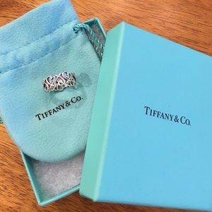 Tiffany & Co. Loving Heart Band Ring Sz 6