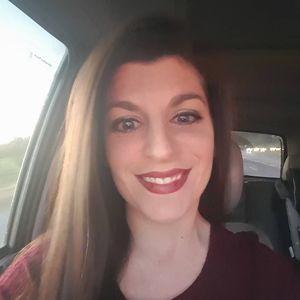 Meet your Posher, Nikki