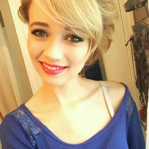 Meet your Posher, Jenna