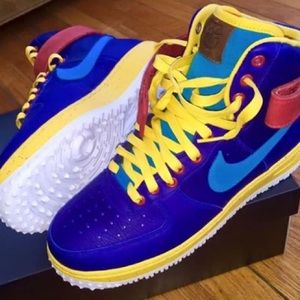 Meet your Posher, Tae