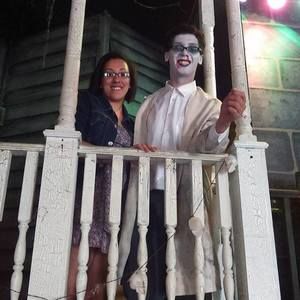 Meet your Posher, Chloe