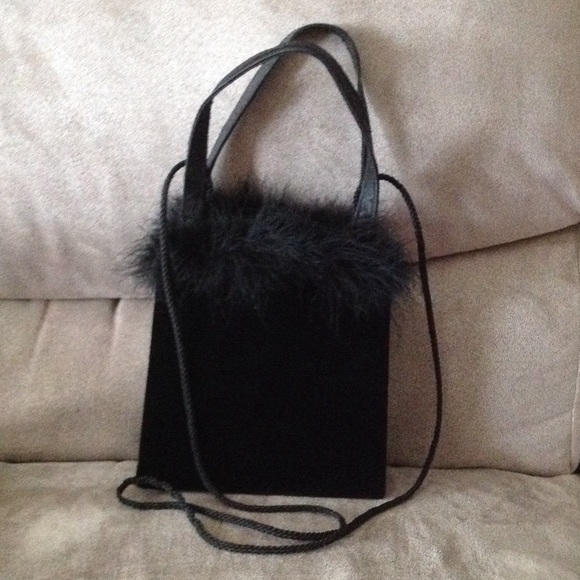 Handbags - Velvet black handbag, trim with faux fur