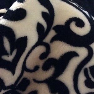 Meet your Posher, Bobbi