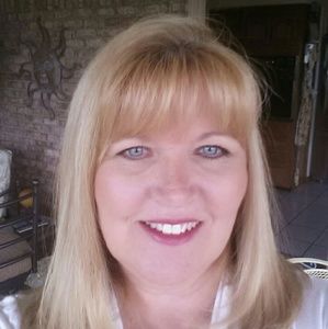 Meet your Posher, Lynn