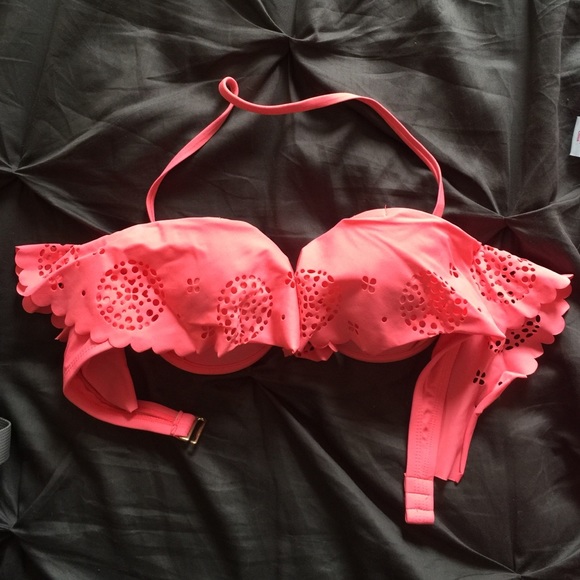 Xhilaration Peach eyelet bathing suit