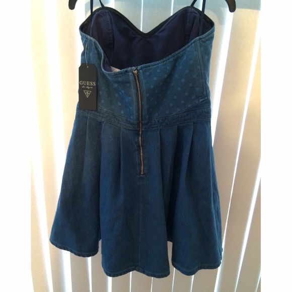 GUESS Los Angeles Denim Dress - Picture 2 of 4