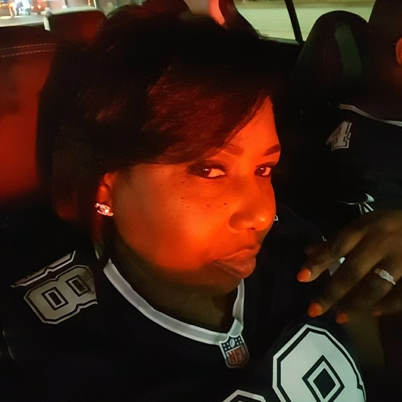 Meet your Posher, Tomeka - Picture 2 of 4