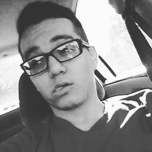 Meet your Posher, Genaro