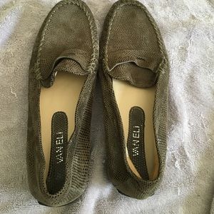 Awesome VANELi shoes!