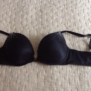 Black Victoria's Secret Push Up Bra