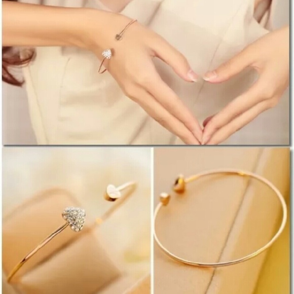 Jewelry - Cute gold heart rhinestone bracelet