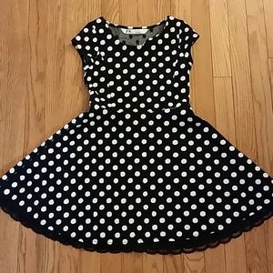 Girls flow dress