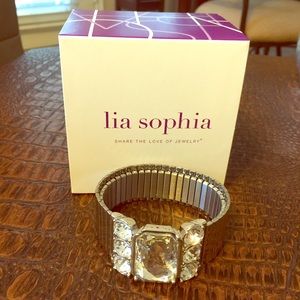 Lia Sophia Front Row Stretch Crystal Bracelet