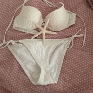 Abercrombie lace bikini