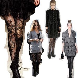 Lace tights back in style☝pack of 2 new tights