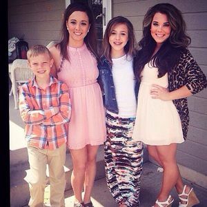 Meet your Posher, Macy