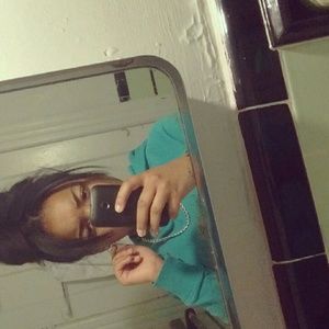 Meet your Posher, Amelia