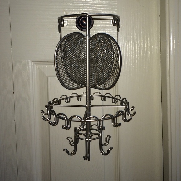 Jewelry hanger