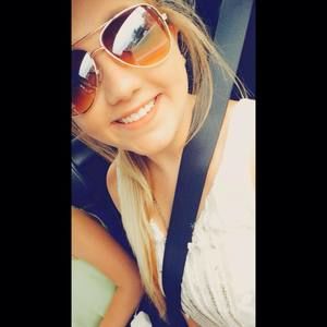 Meet your Posher, Noelle