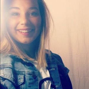 Meet your Posher, Jordyn