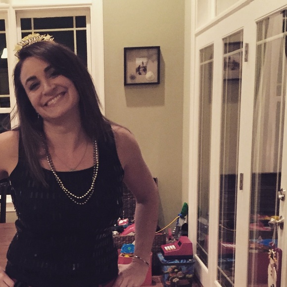 Meet your Posher, Greer - Picture 1 of 1