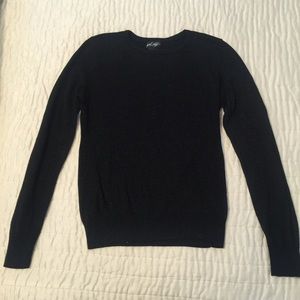 Shimmery black sweater, Size M