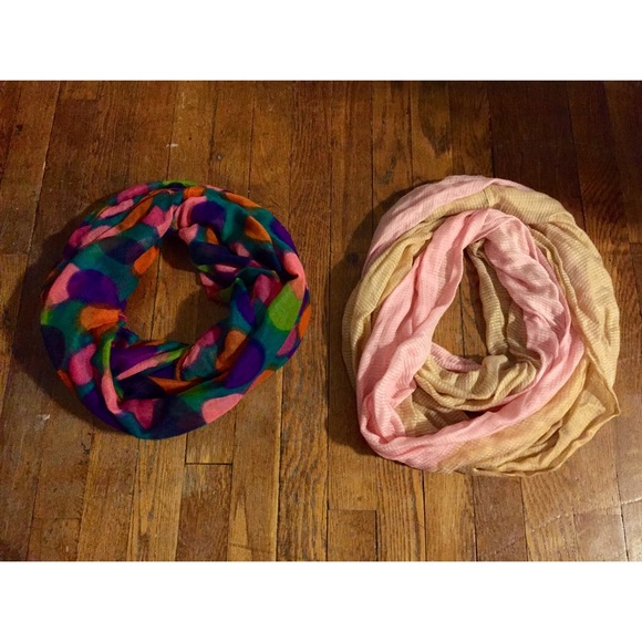 Infinity Scarves - Picture 1 of 1