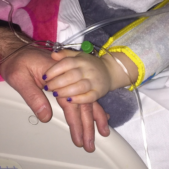 At 7:30 Heaven welcomed a new angel Isabelle - Picture 2 of 4