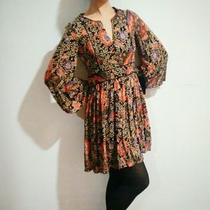 *Zara*  Patterned Long Sleeved Dress